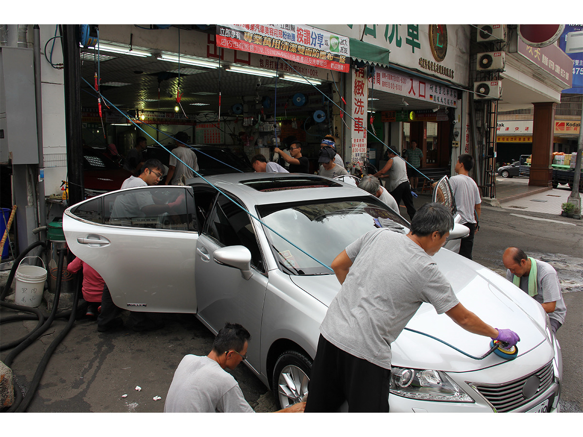 豪亮專業汽車美容店相關照片4
