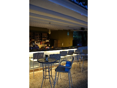 VATHI瓦提咖啡館吧檯