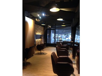 W hair salon(威利斯髮藝)相關照片2