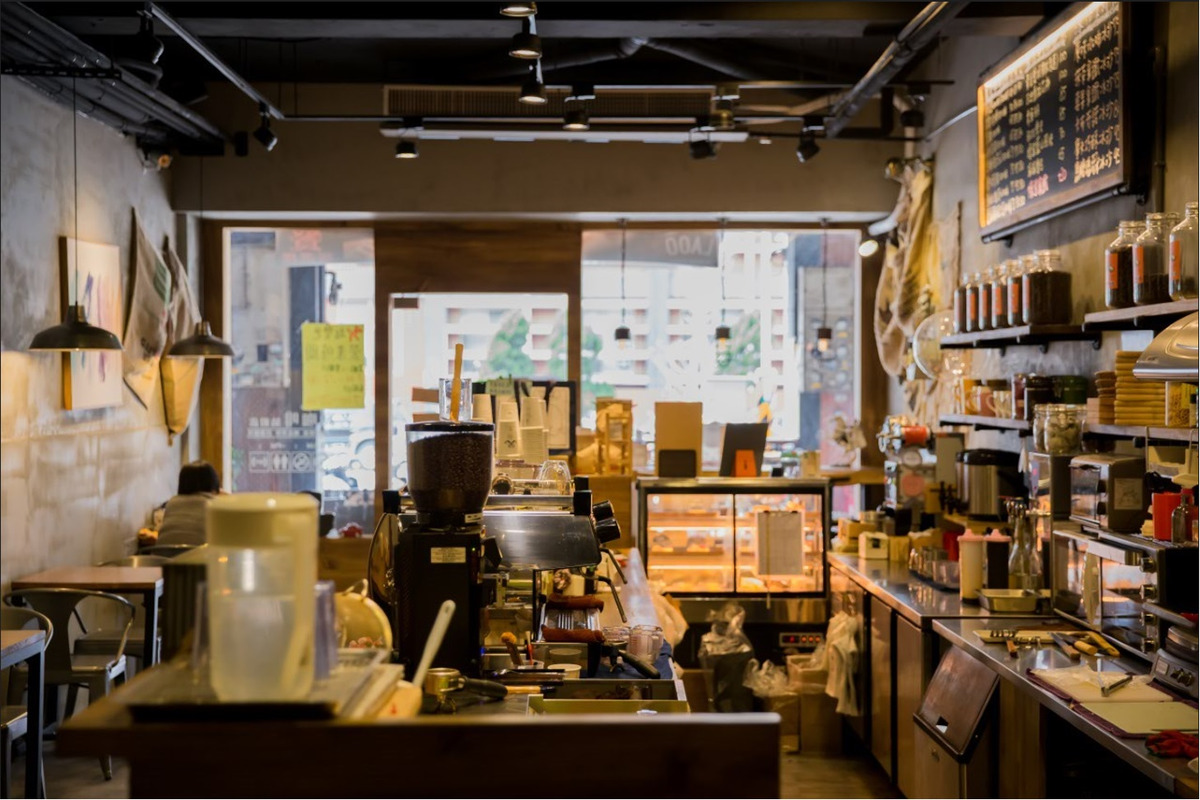 老窩咖啡站前店(波地卡企業社)相關照片5