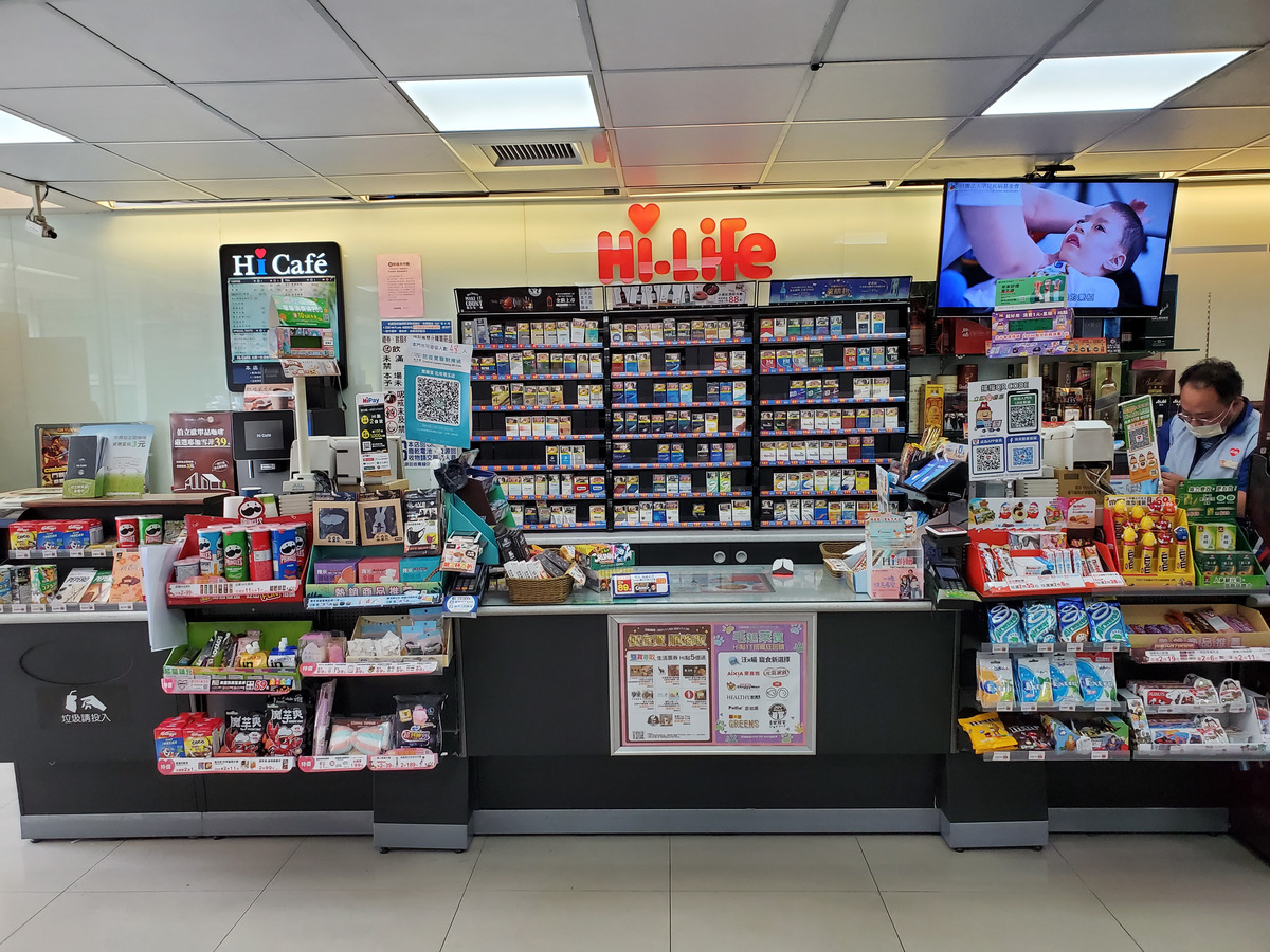 萊爾富便利商店(北市港玉店)相關照片1