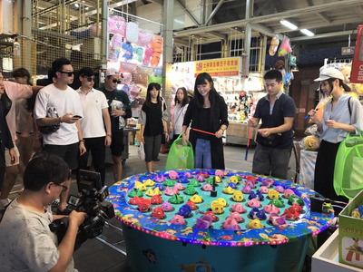 士林夜市釣魚63號攤位相關照片2