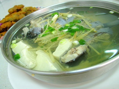 鯰魚湯‧肉質鮮美