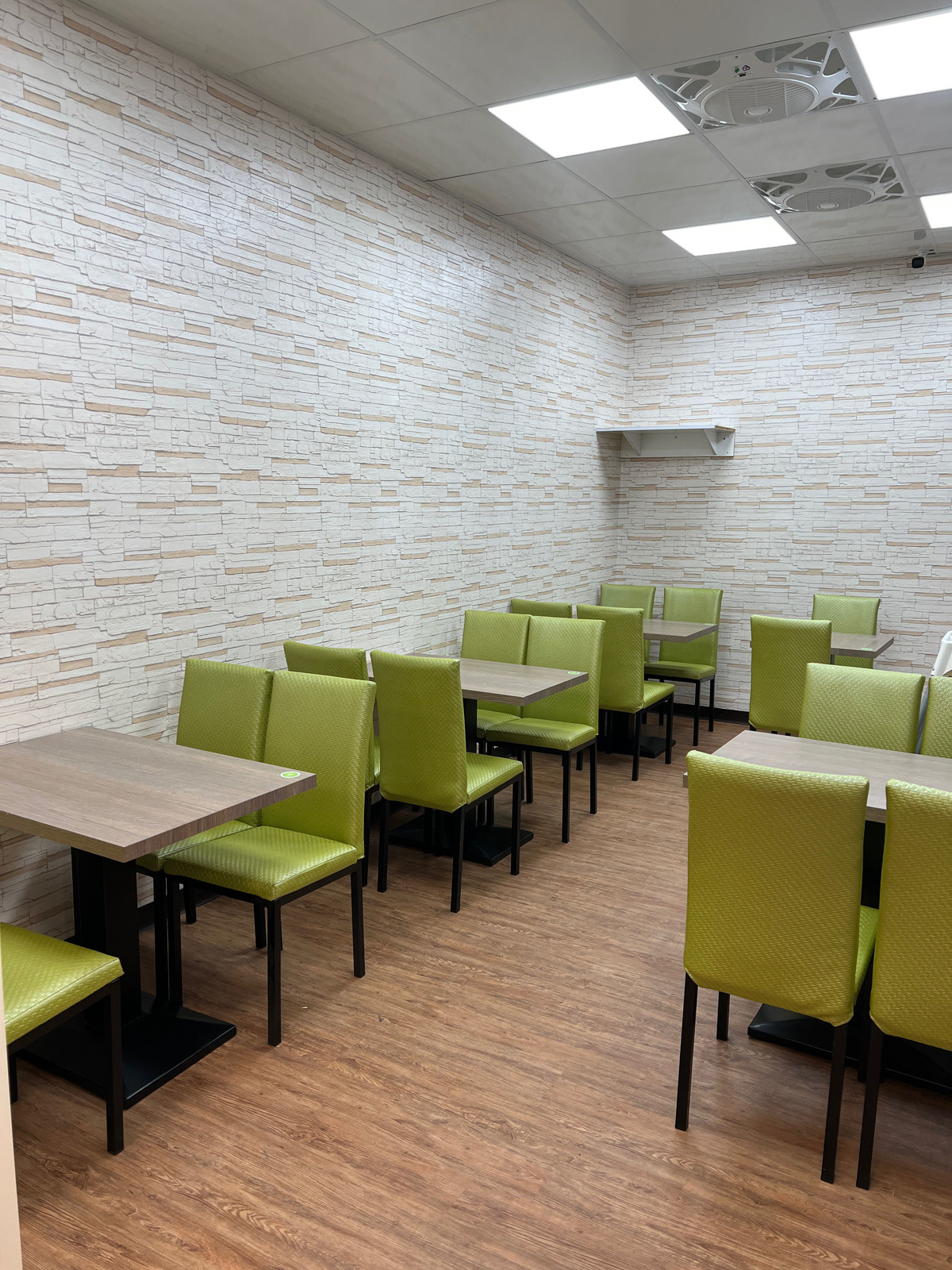 弘爺漢堡 (壹伍八一企業社/新莊公園店)相關照片2