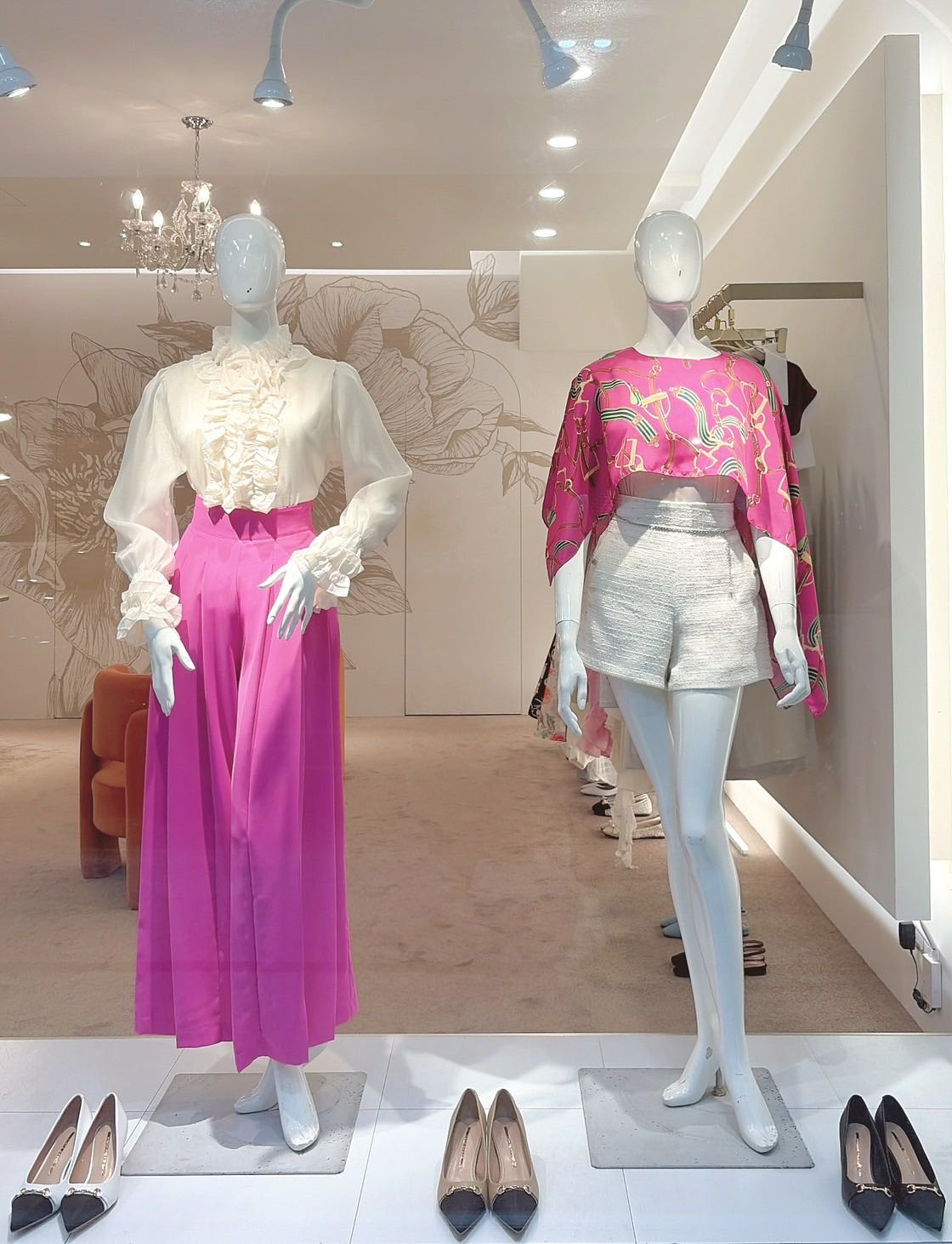 芸芸精品店相關照片3