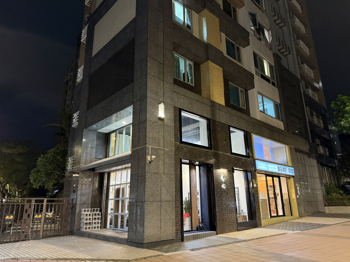 繫xì Hair Studio(繫時尚髮藝沙龍)相關照片1