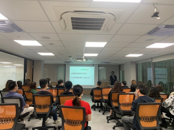 巨匠雲科技教育股份有限公司相關照片8