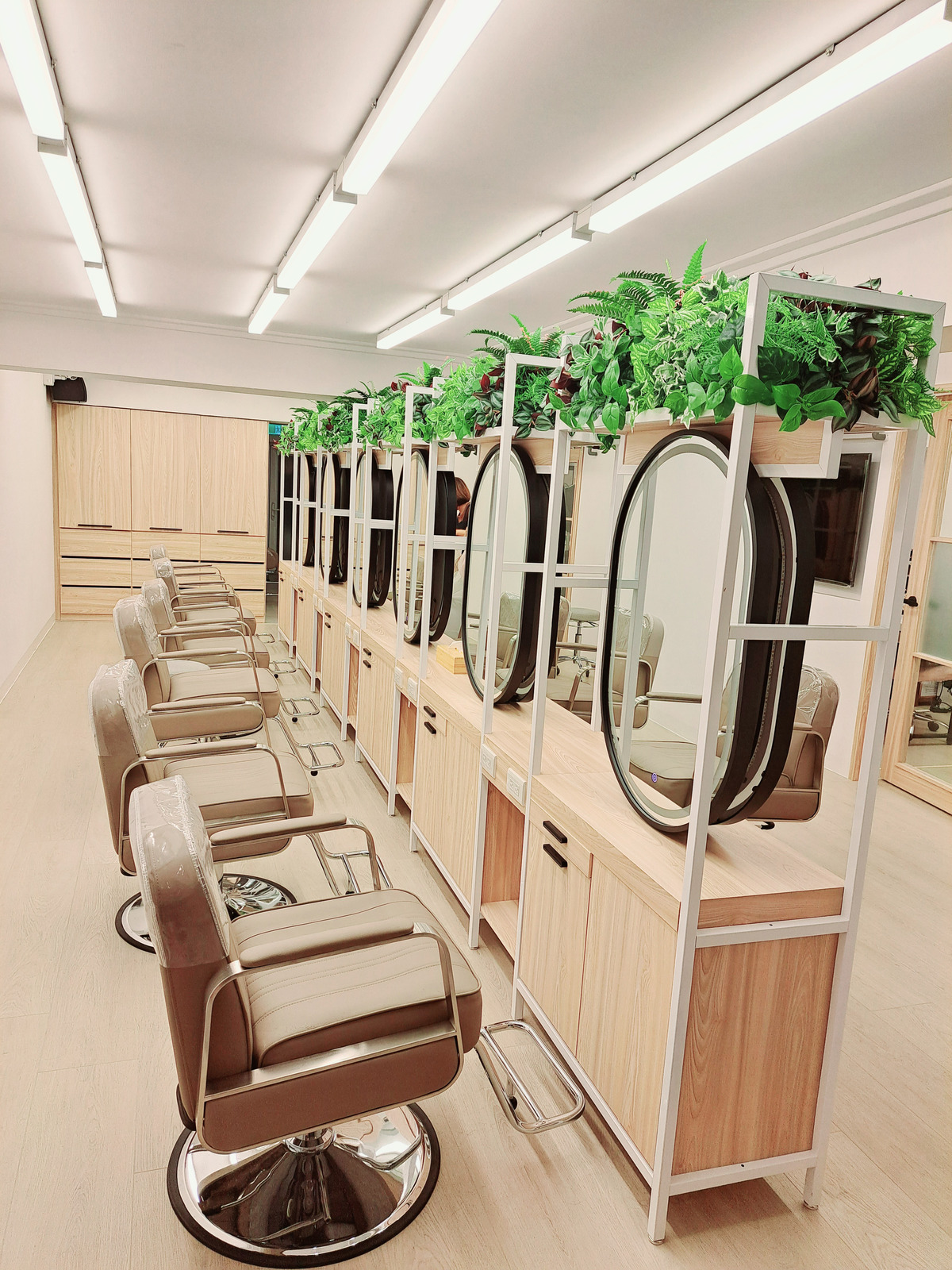 The 223 Hair Salon(貳貳參美髮工作室)相關照片7