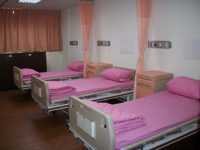 六星級醫院病房設備