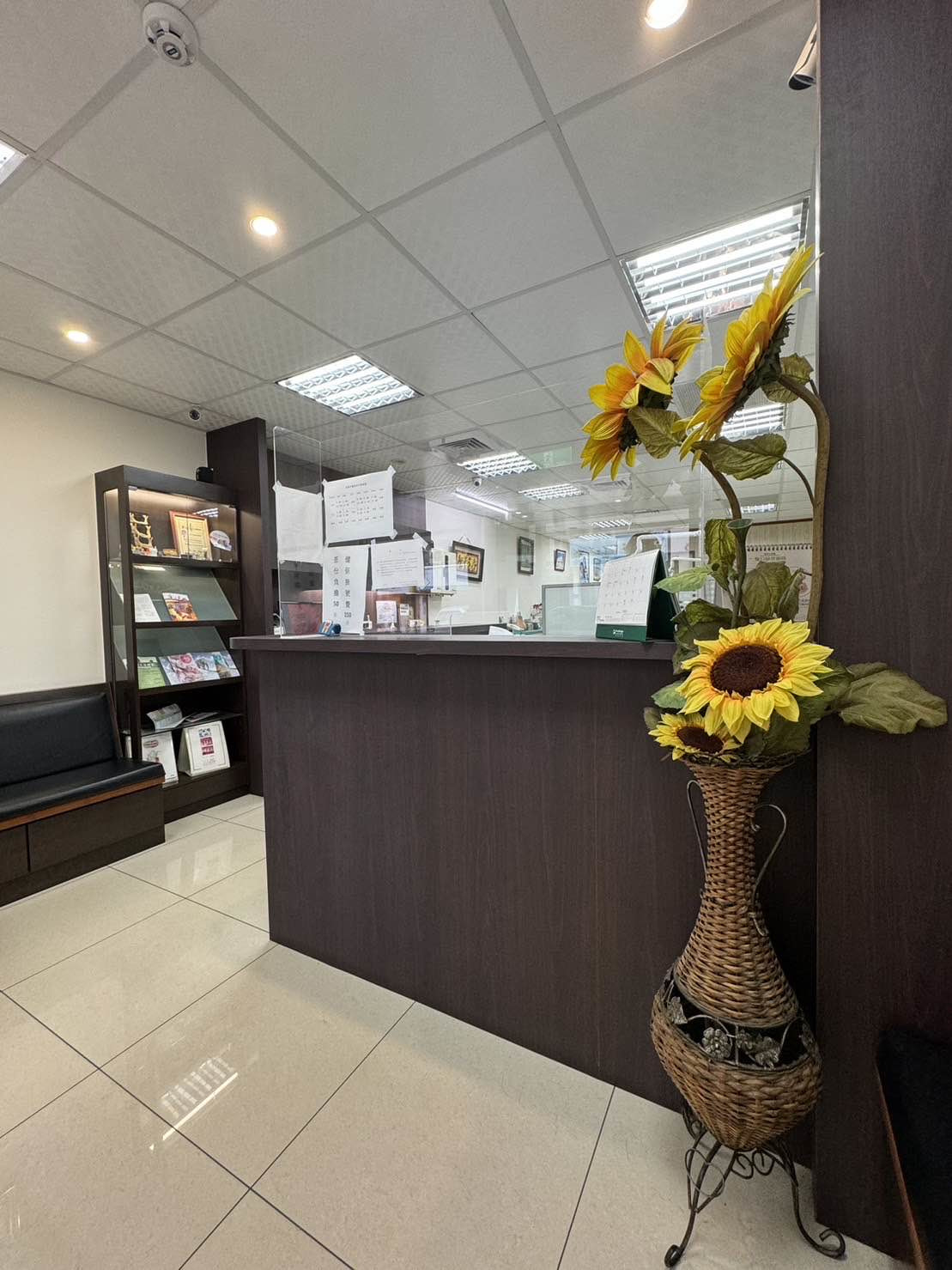 尚賢牙醫診所相關照片1