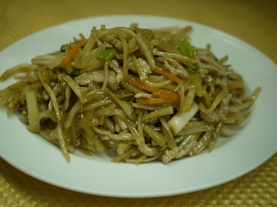 榨菜肉絲