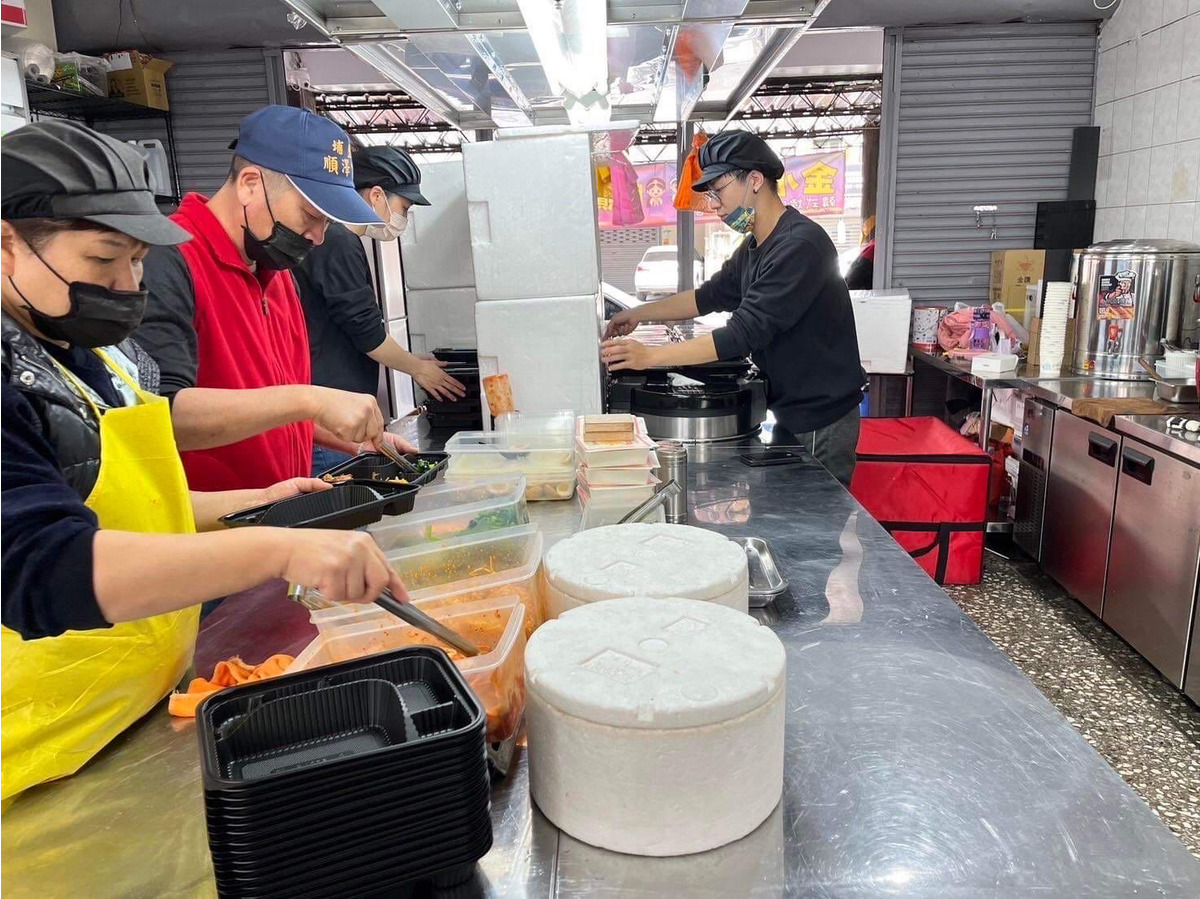 韓勾a 바비큐 韓式烤肉便當專賣店(韓火部隊餐飲有限公司)相關照片1