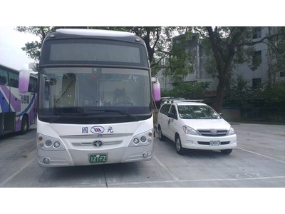 優巴士汽車美容行相關照片5