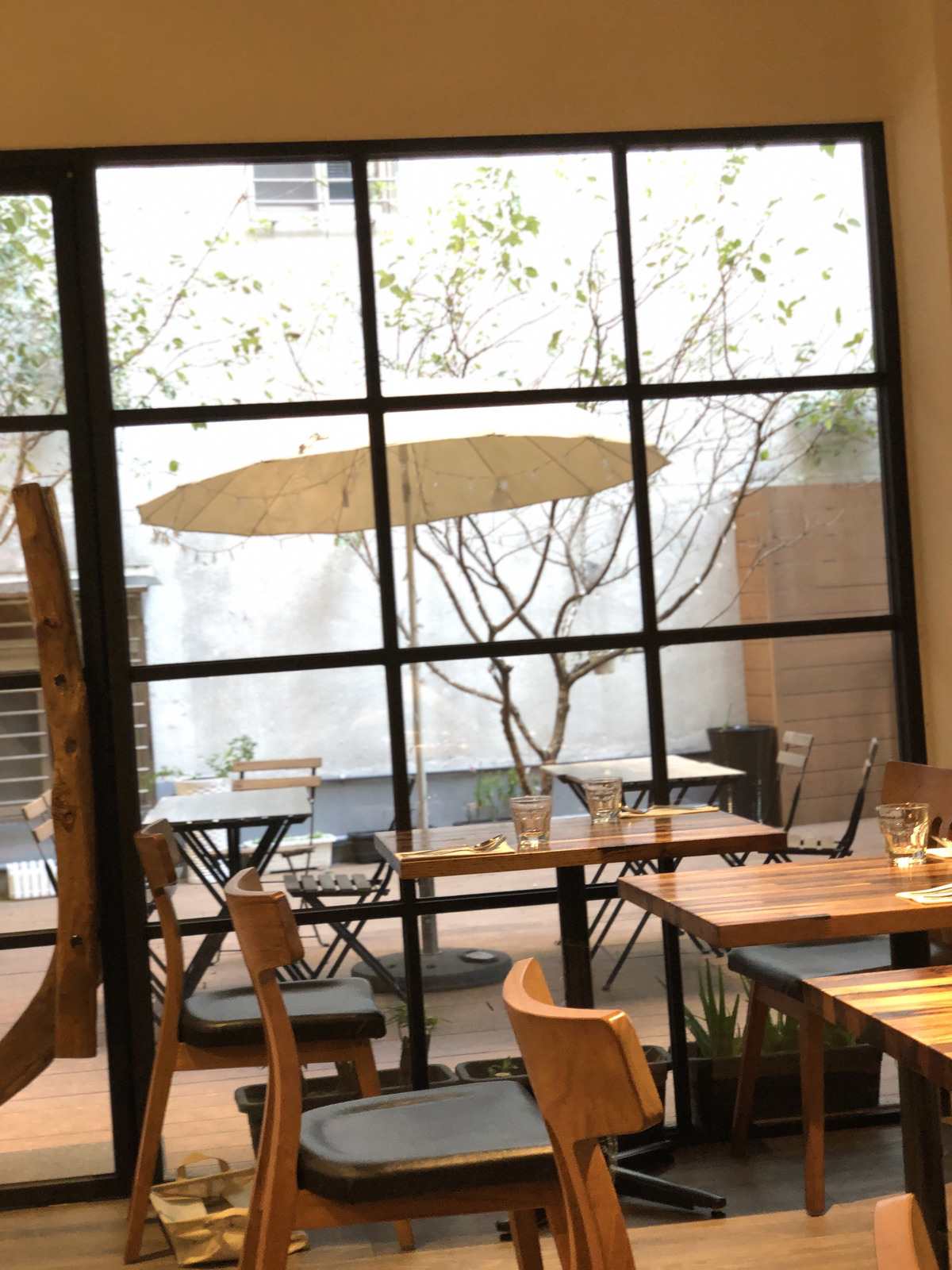 黑米餐廳_小黑米餐飲股份有限公司相關照片1