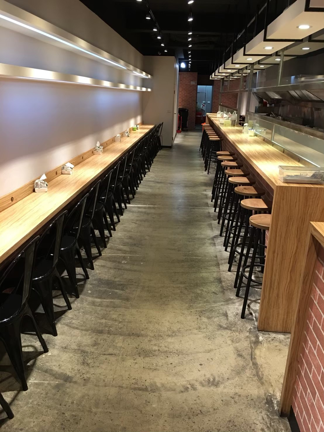 大汗麻辣鴨血臭豆腐(子婷餐館/政大店)相關照片2
