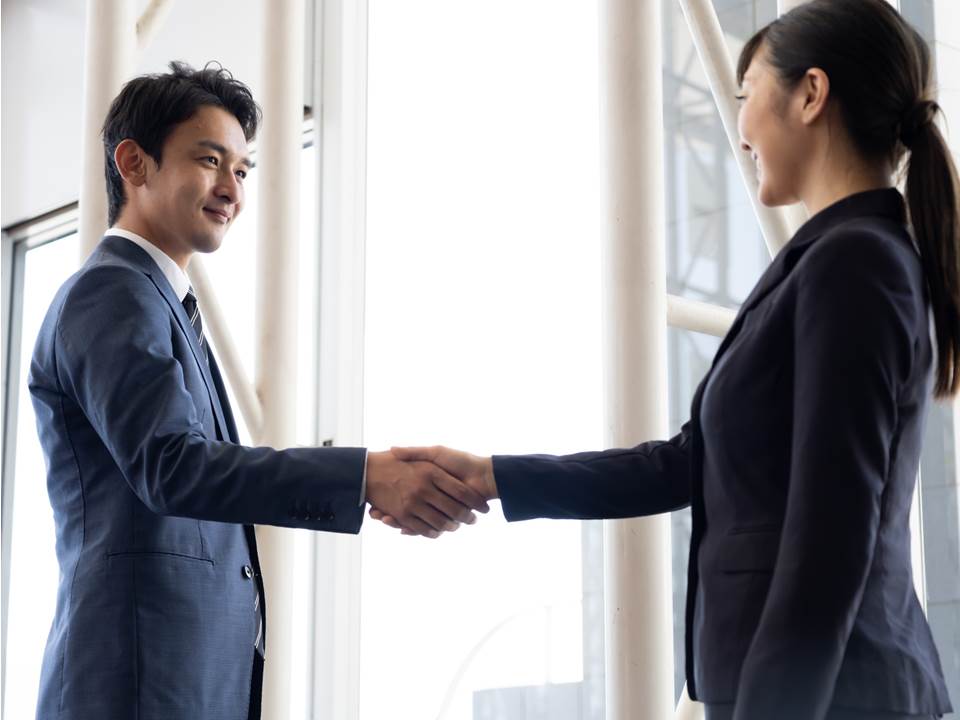 職場人脈不過就是對價關係?只有這3種人你才該付出時間經營