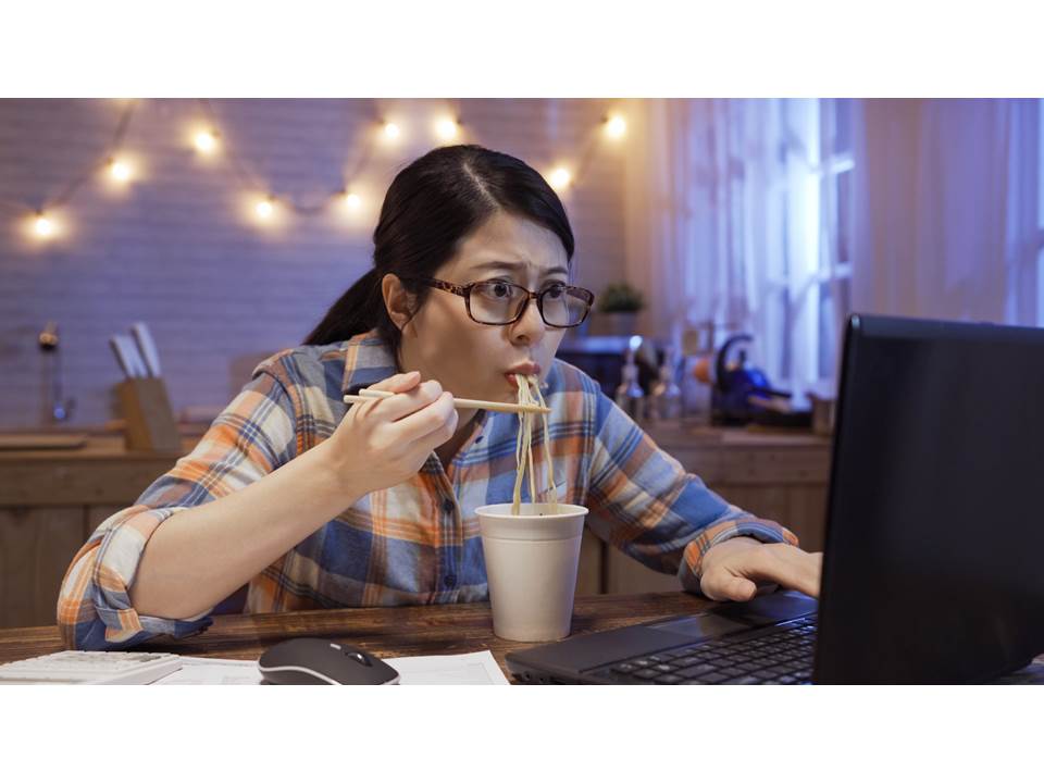 老闆說「這行業沒加班費」別被騙了！4點搞懂加班權益及加班費怎麼算