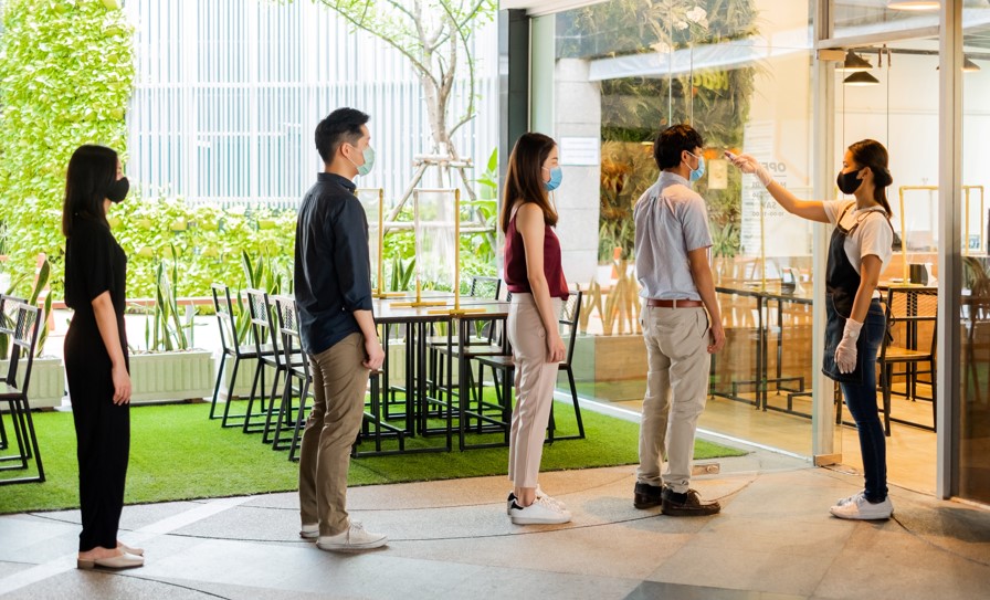 沒戴口罩罰款罰幾萬？新北無罩男暴打店員移送法辦