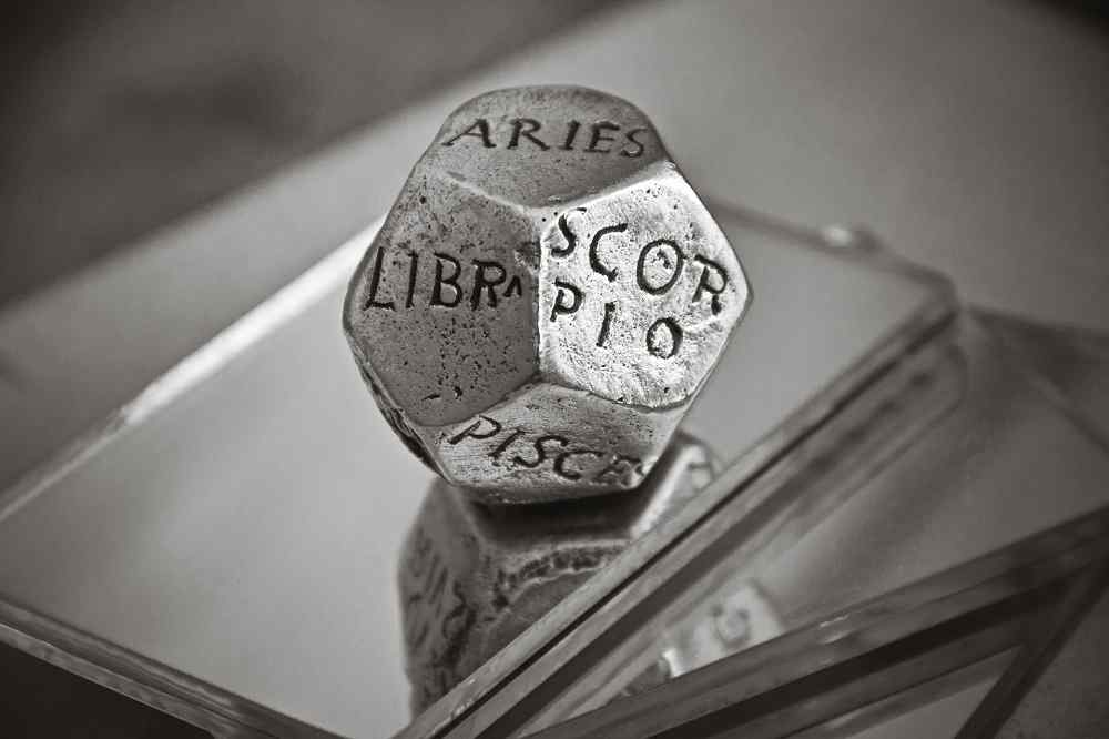 你沒猜到的《工作狂星座》 快Tag身邊工作狂準不準?