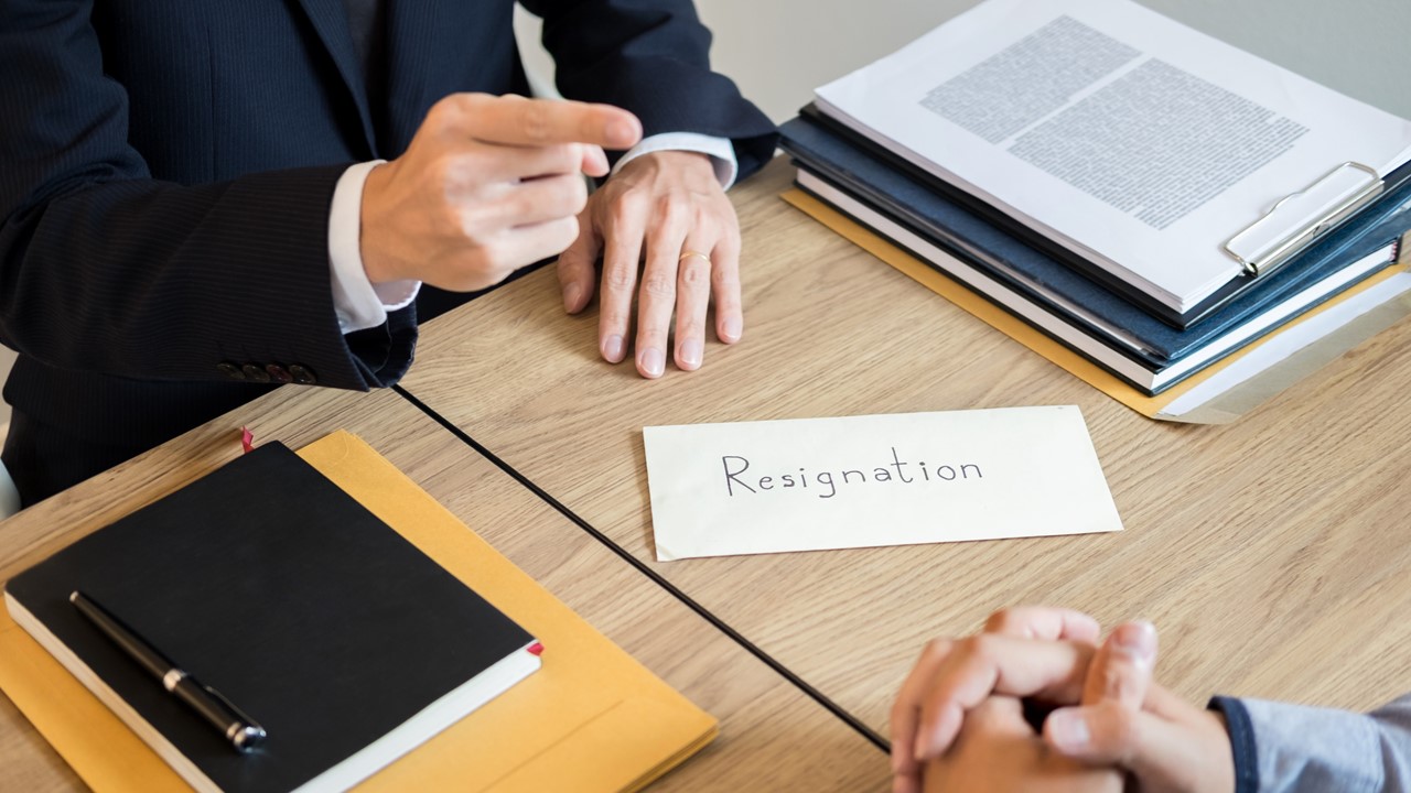 想離職卻覺得有罪惡感？外商人資用個人經驗親揭公司黑暗面