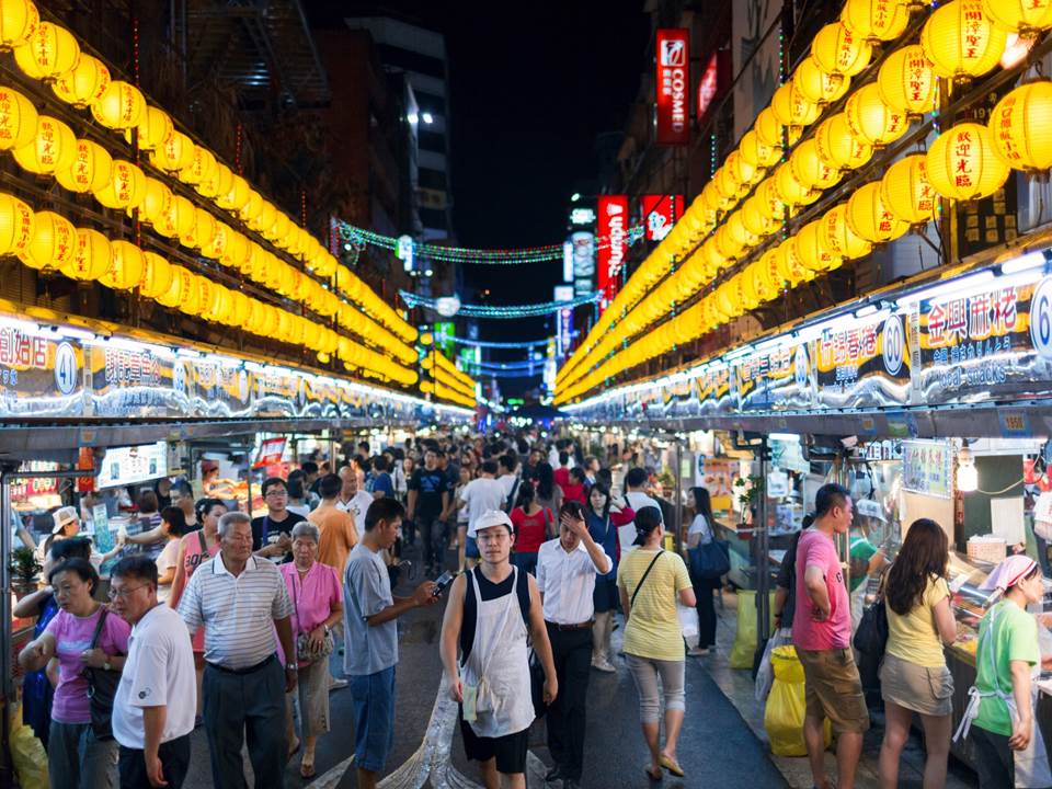 最新/五倍券領取日期正式出爐!一張圖看懂紙本、數位怎麼領