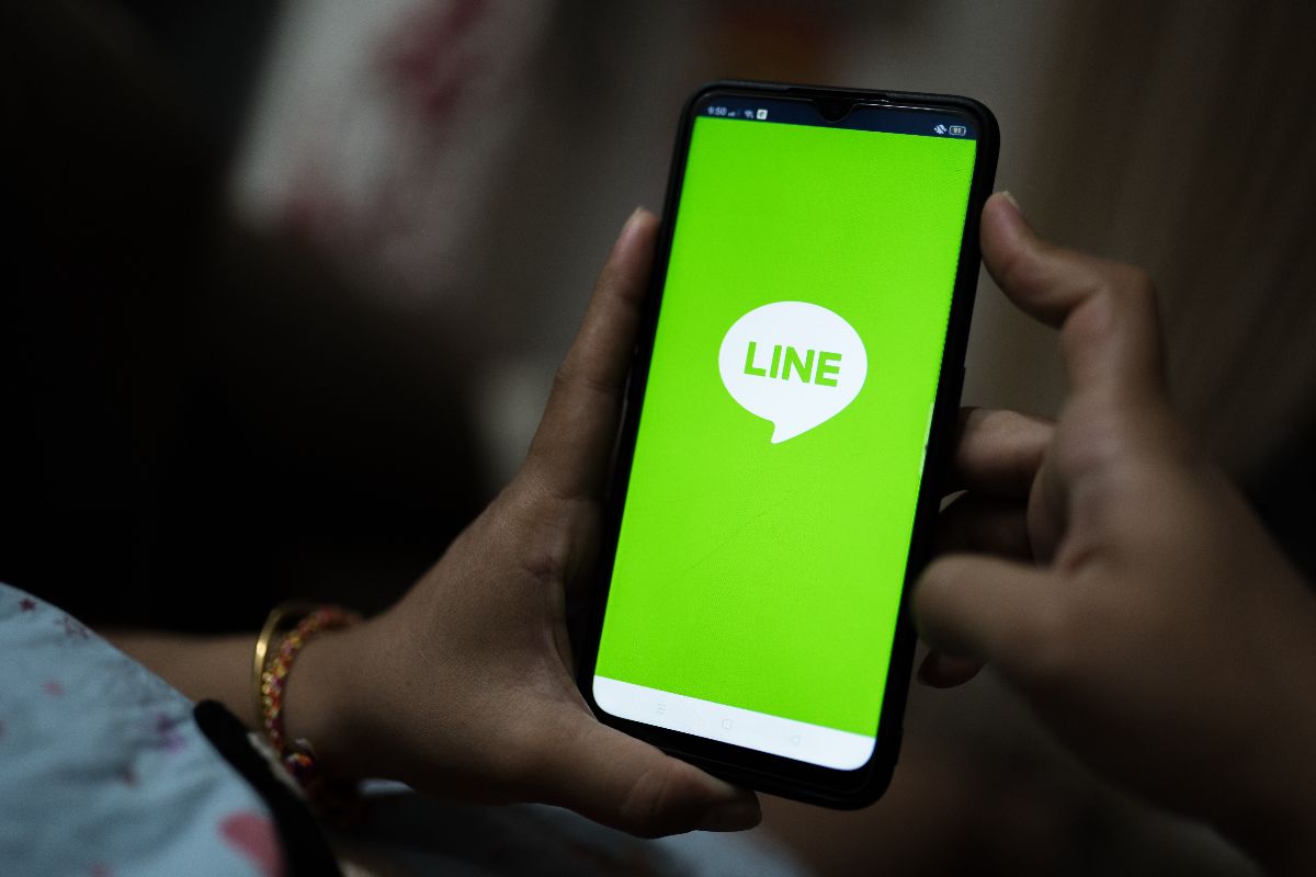 LINE實用篇》傳LINE請假竟被解僱?使用LINE請假、加班、離職3大狀況的職場法令須知
