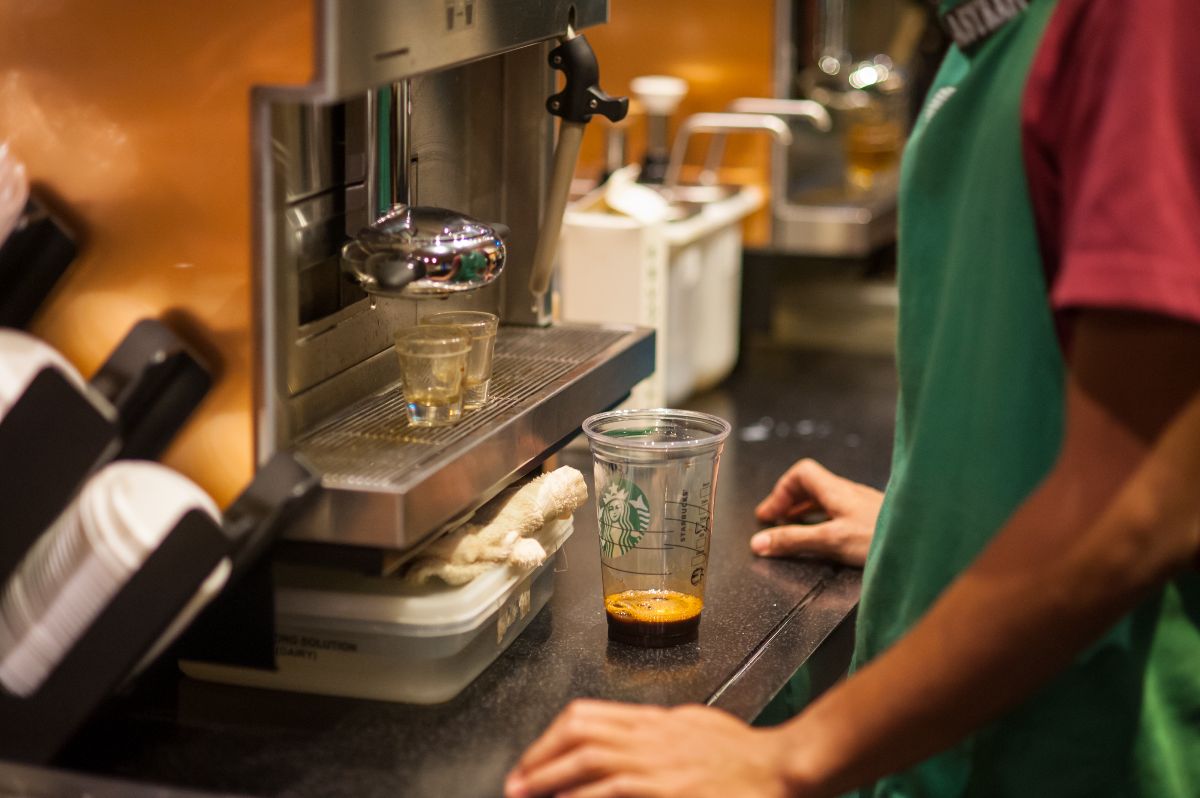 老闆任意調班、先借休再還班，哪裡有問題？破解3個排班常見錯誤迷思