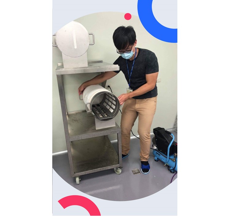 廖哲緯醫師到企業現場訪視，進行人因工程危害評估