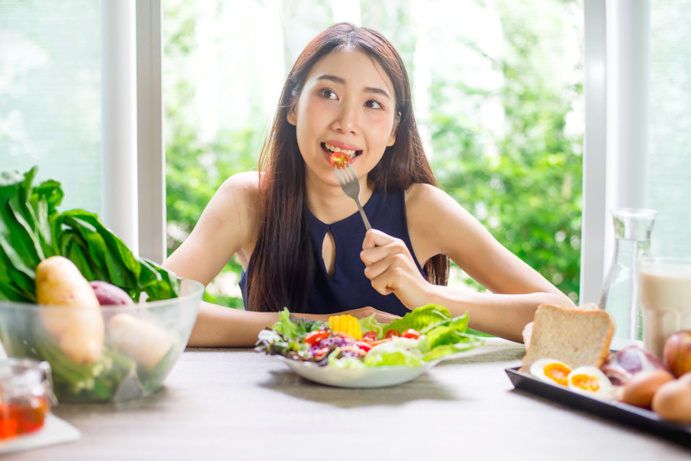 確診後遺症有哪些？染疫後的長新冠症狀，營養師教你飲食保養！