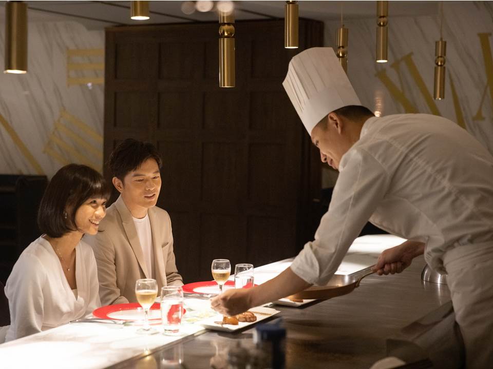 鼎泰豐、丹丹漢堡接連漲價為搶才？餐飲業掀加薪潮，王品集團喊明年加薪最高7.5%