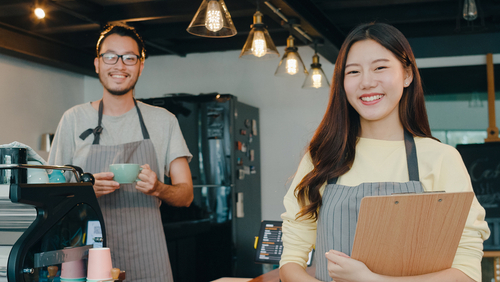 新人一來就被客訴？PT只是來打工的？店長掌握3訣竅培養員工用感動服務來圈粉