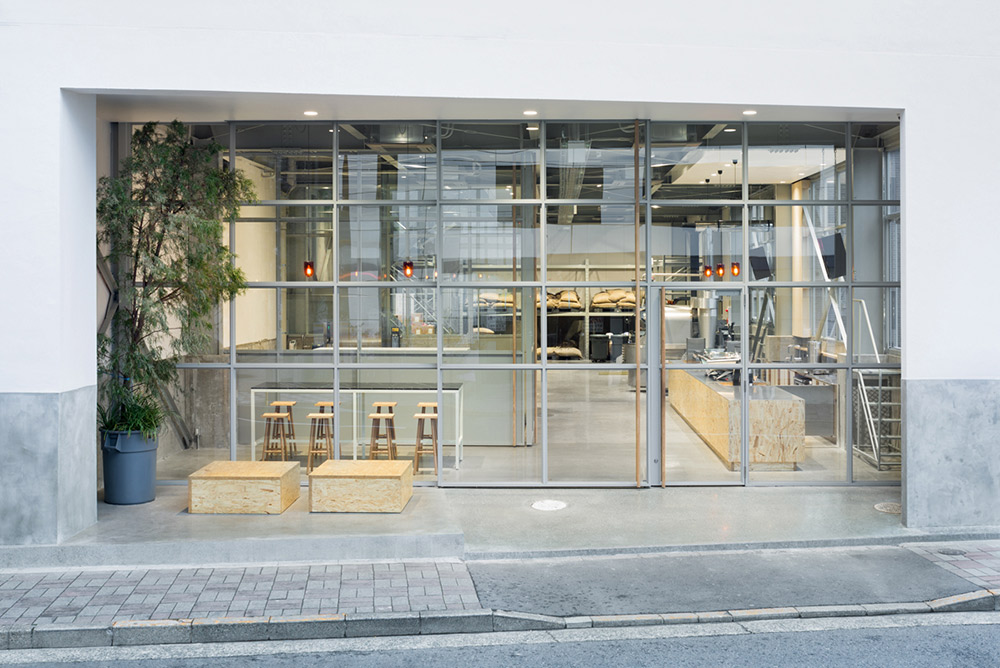 Blue Bottle Coffee 清澄白河店。