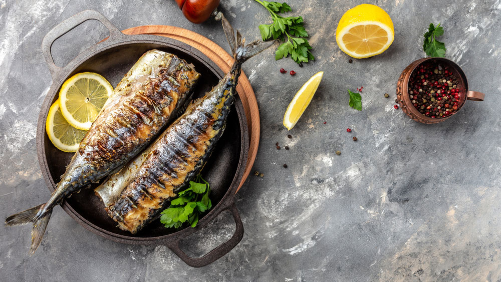 鯖魚的「鯖」發音同「青」。