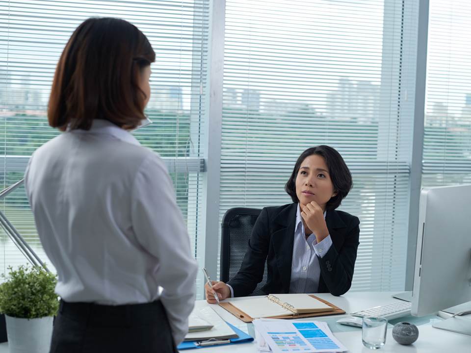 講話「憨慢」很吃虧？溝通必備3招學起來，讓嘴笨的你也能跟老闆好好對話