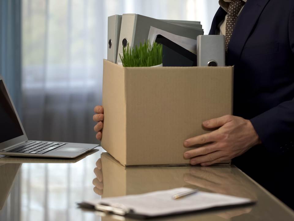 為公司打拼30年卻被無情逼退？即使當到總經理，他離職前才頓悟這3件事