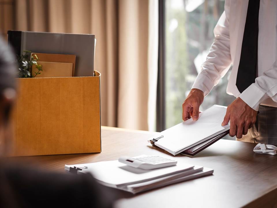 別被老闆「畫大餅話術」騙暈了！入職就要懂的3個工作心法，讓你提前規劃職場退路