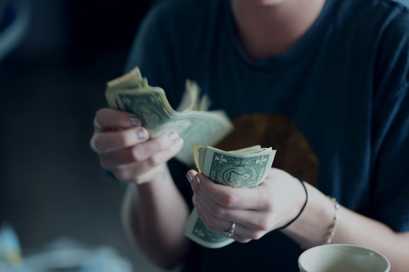 經濟不景氣讓員工暫時休息?須遵守這3點才合法!