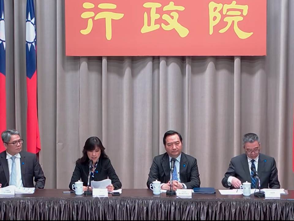 【新冠肺炎專區】最新紓困懶人包出爐!所得稅緩繳、水電費減免措施一次看 【新冠肺炎專區】最新紓困懶人包出爐!所得稅緩繳、水電費減免措施一次看