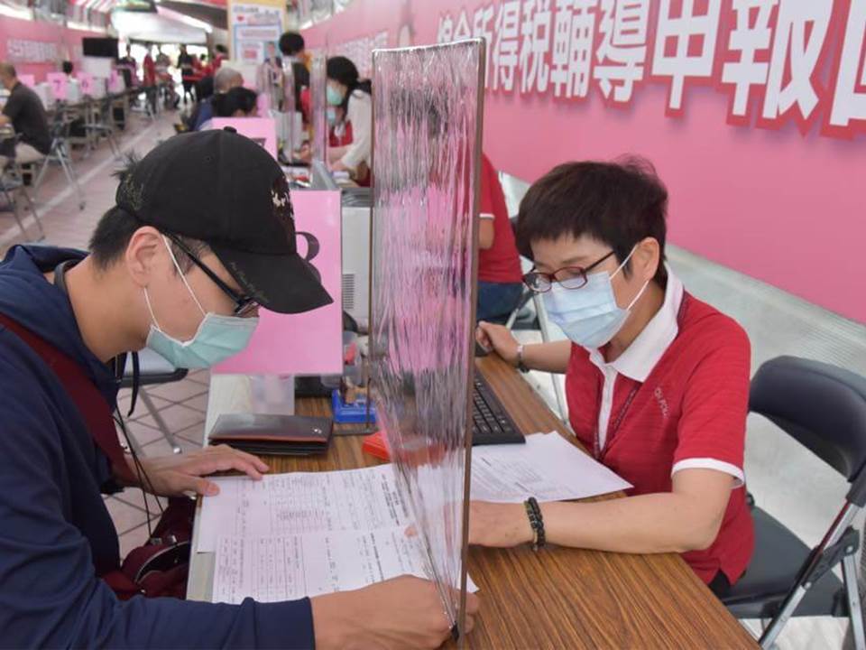 報稅該選列舉還是標準扣除額？不可不知的節稅撇步看這裡