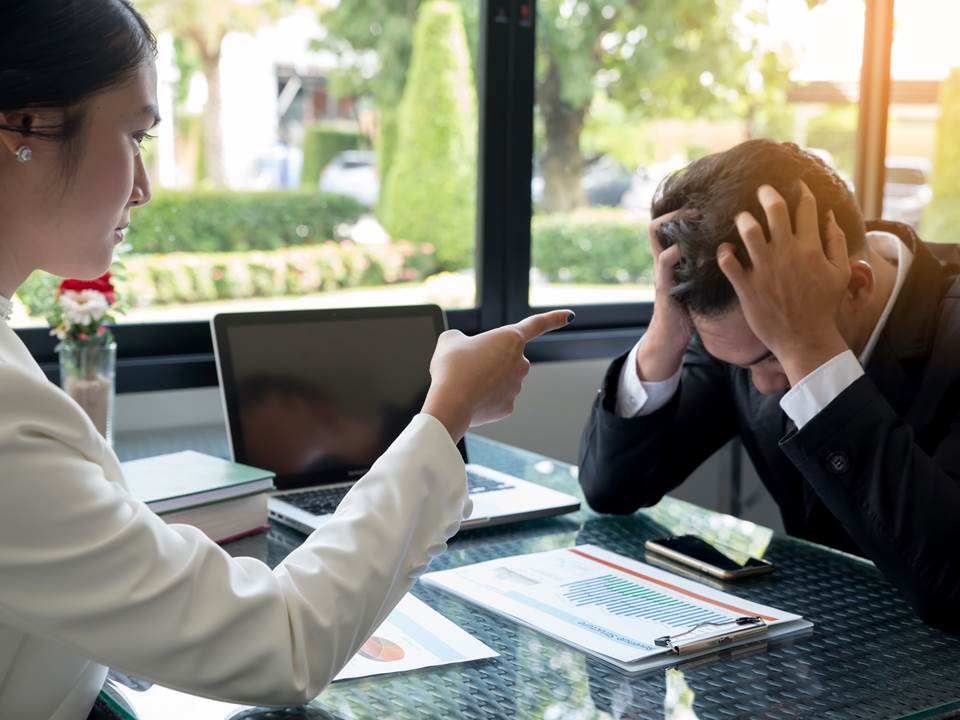 如何開除不適任員工?資深人資貼心做到這 4 件事情