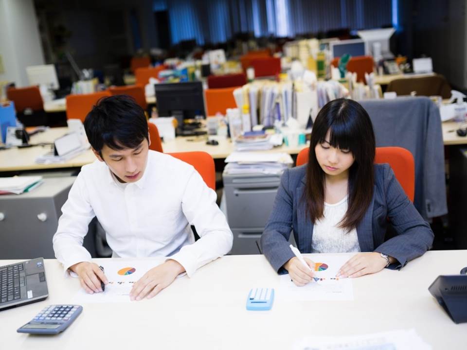 新公司提供免費點心好誘人？小心4個壞習慣毀了你的職場品味