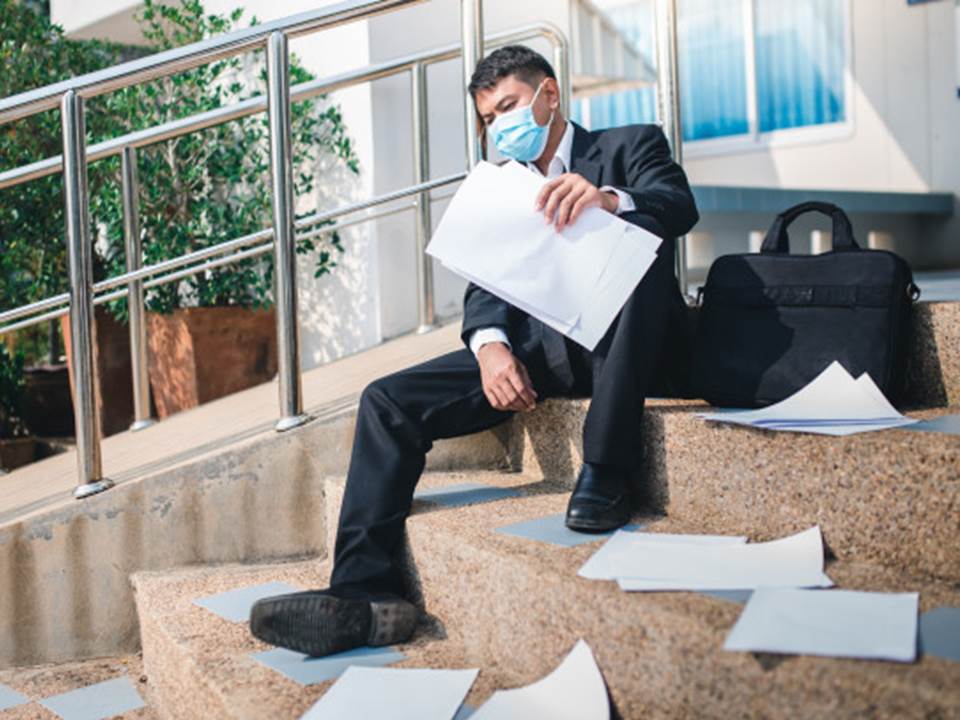 失業勞工2大利多曝光！最高年領15.6萬，子女就學也有補助