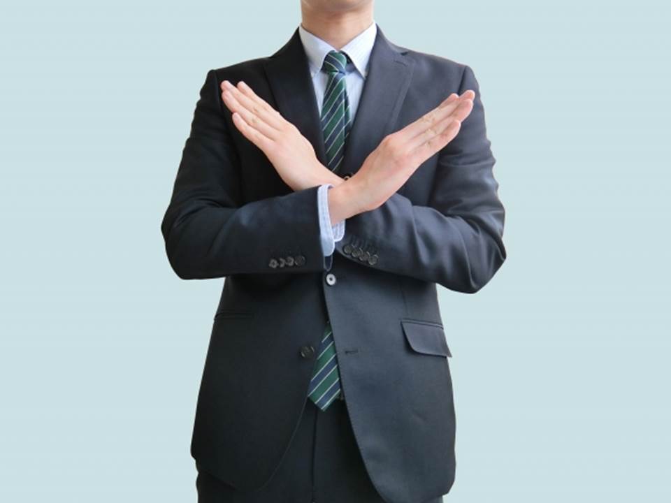 面試薪水開2萬8,卻主動多給5千!老闆打的加薪算盤是?