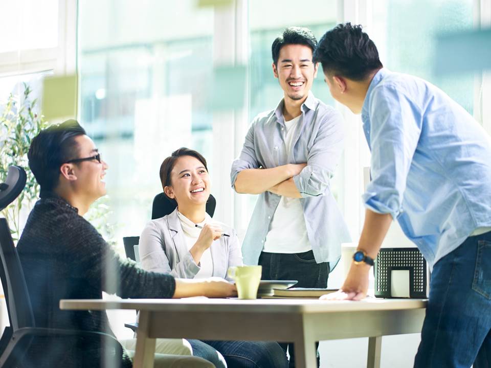 如何一眼看出他是資深同事？5大特徵正面迎擊難搞老前輩