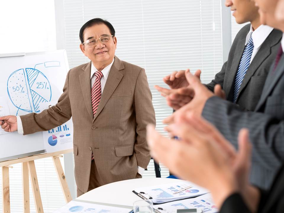 面對主管的不懂裝懂,該怎麼辦?上班族求生存1心法搞定!