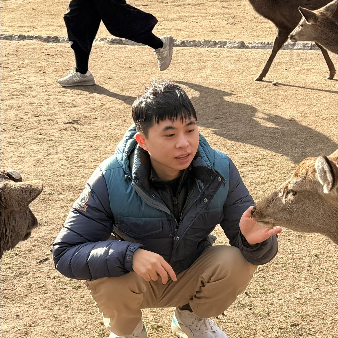 建銅的大頭照