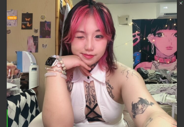 一比一比鴨鴨的大頭照