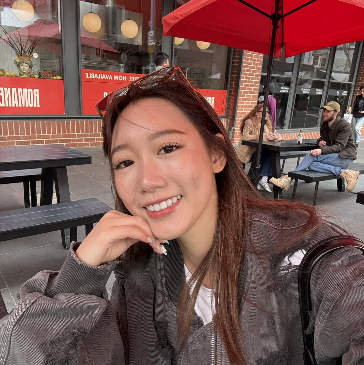 妍希的大頭照
