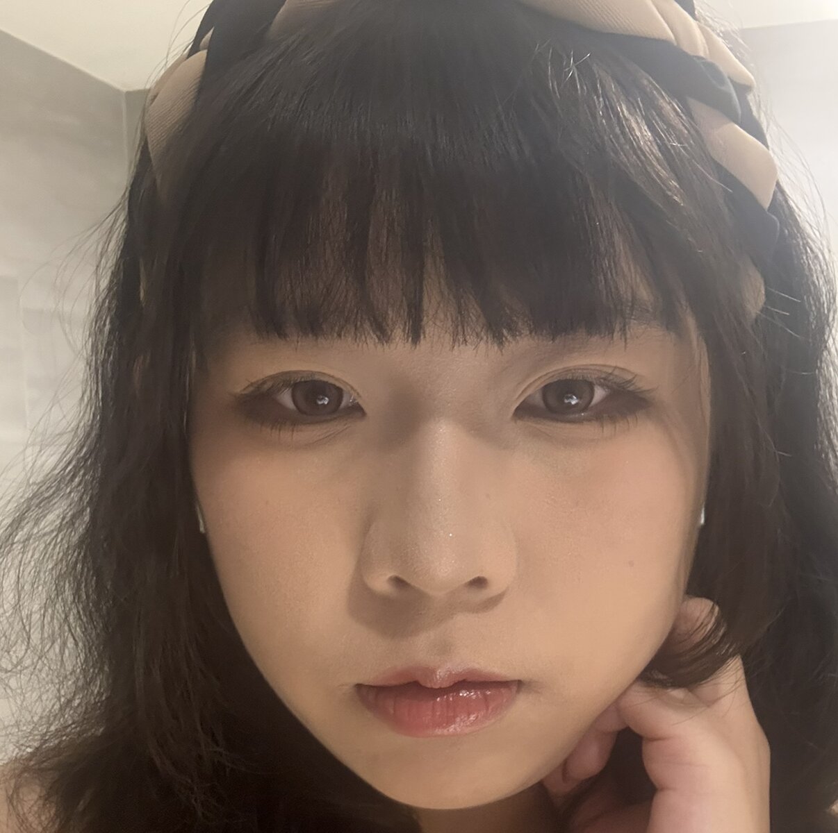 郁慈的大頭照