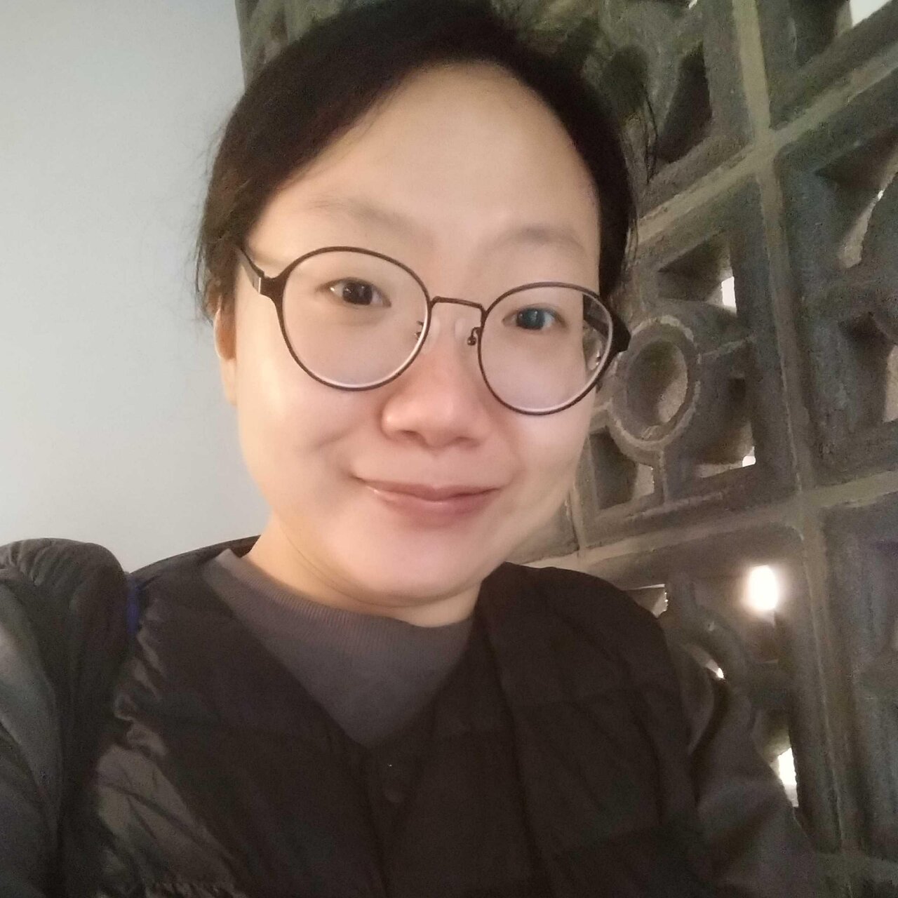 怡臻的大頭照